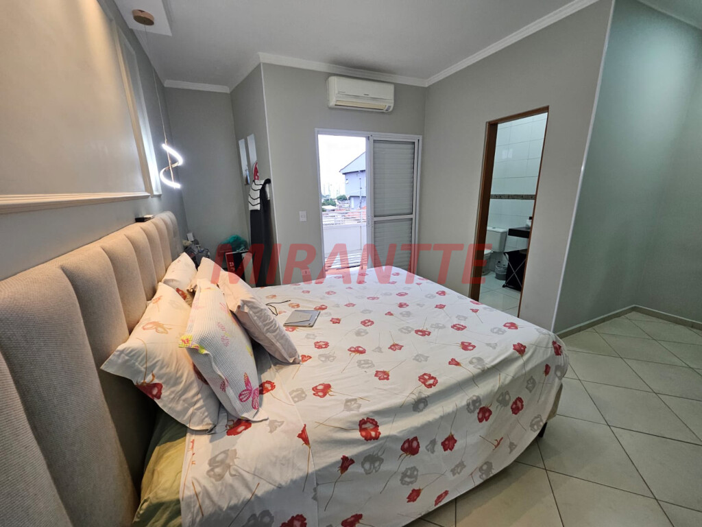 Sobrado de 140m² com 3 quartos em Limão