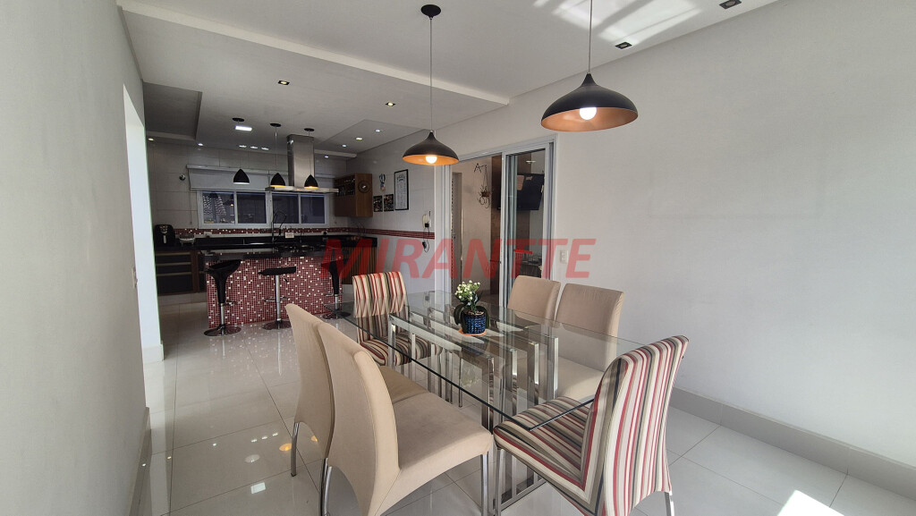 Cond. fechado de 486m² com 3 quartos em Real Parque