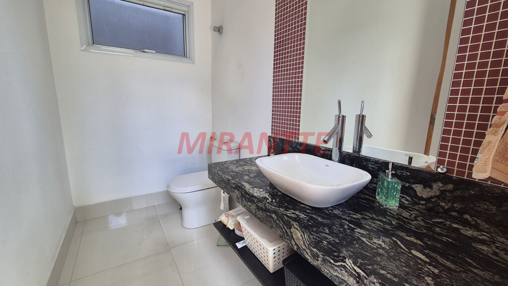 Cond. fechado de 486m² com 3 quartos em Real Parque