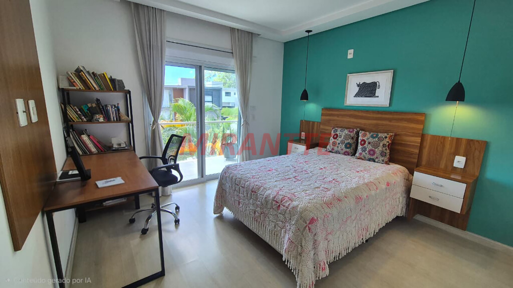 Cond. fechado de 486m² com 3 quartos em Real Parque