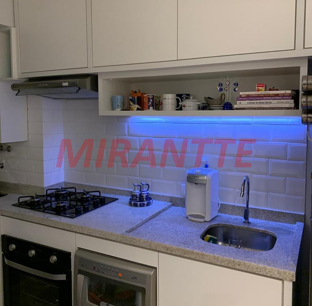 Apartamento de 62m² com 2 quartos em Vila Anastacio