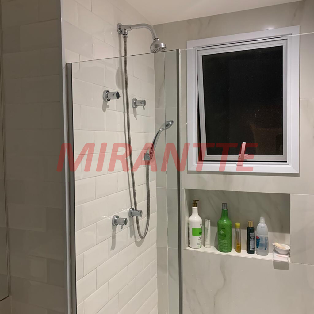 Apartamento de 62m² com 2 quartos em Vila Anastacio