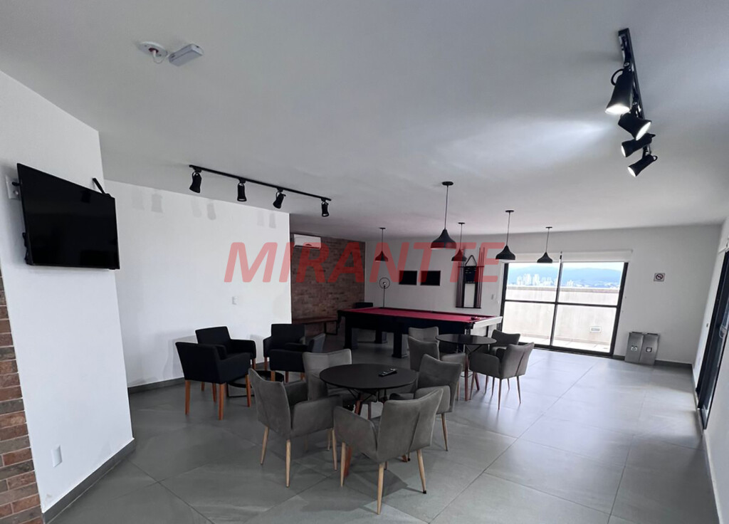 Apartamento de 55m² com 1 quartos em Vila Ester