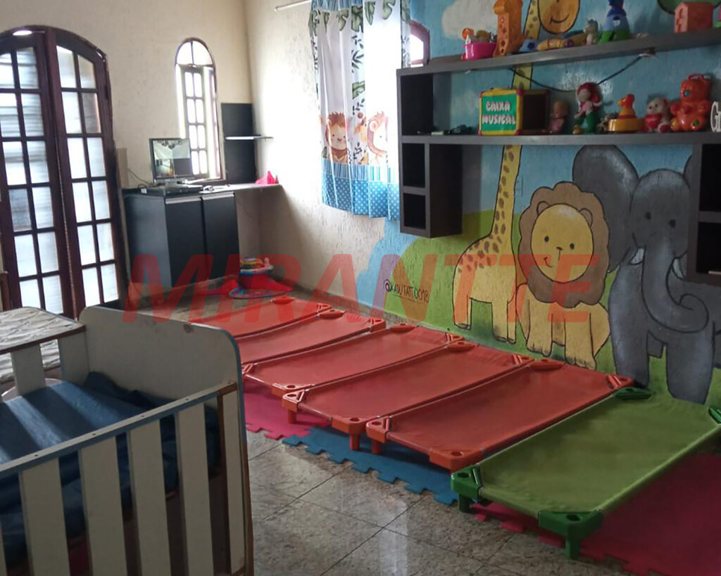 Sobrado de 87m² com 5 quartos em Imirim