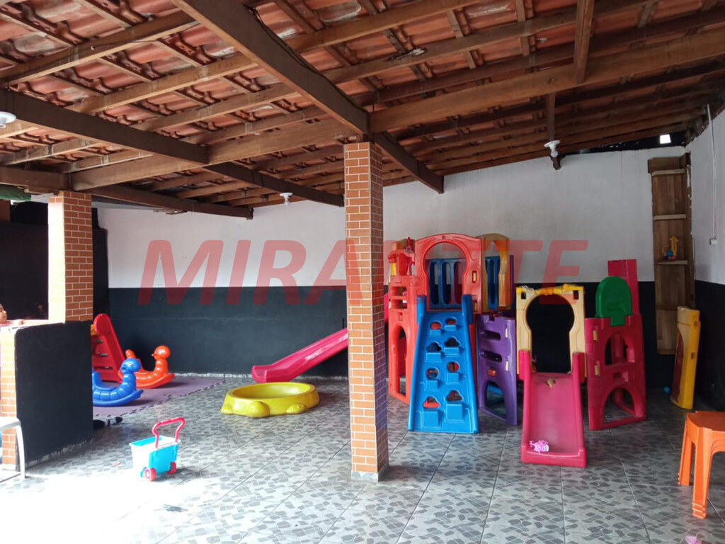 Sobrado de 87m² com 5 quartos em Imirim