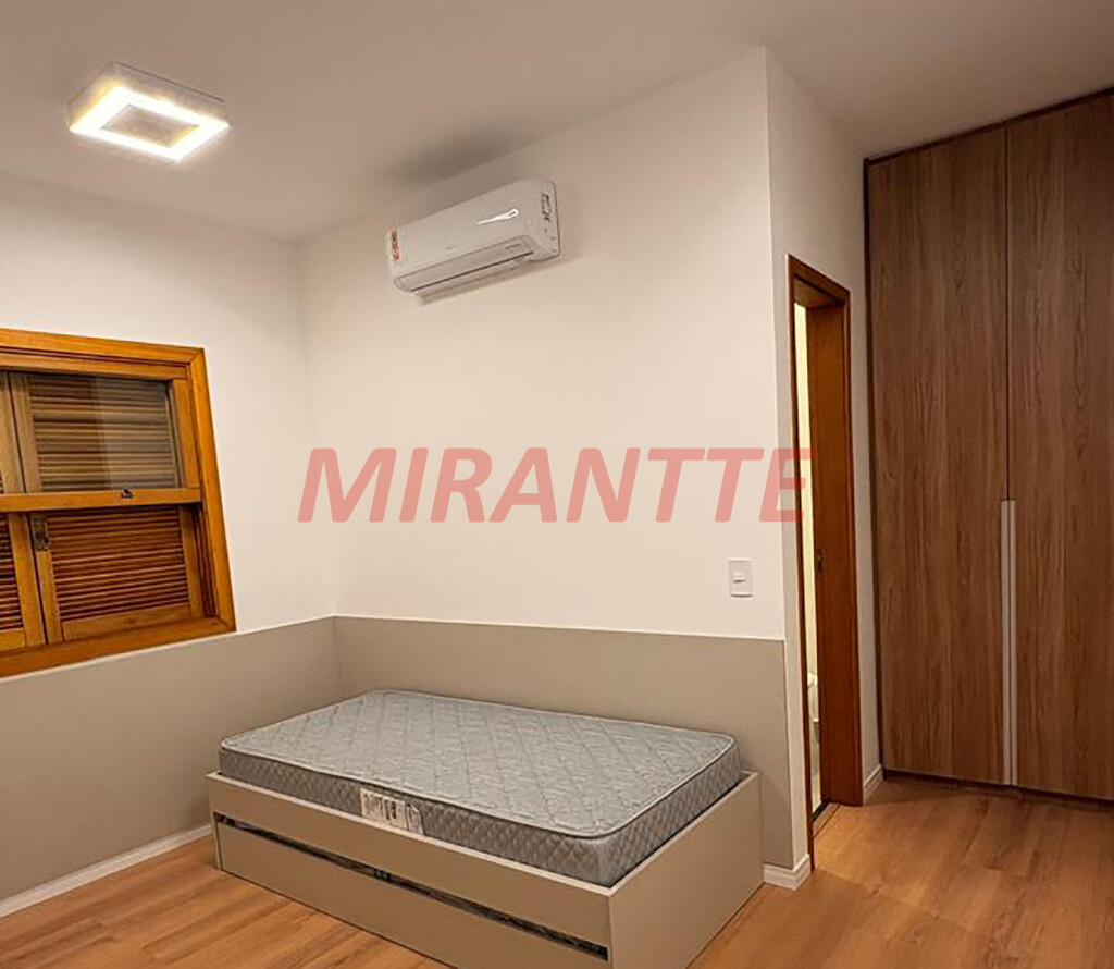 Sobrado de 220m² com 3 quartos em Jardim São Paulo(Zona Norte)