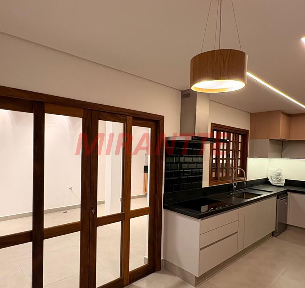 Sobrado de 220m² com 3 quartos em Jardim São Paulo(Zona Norte)