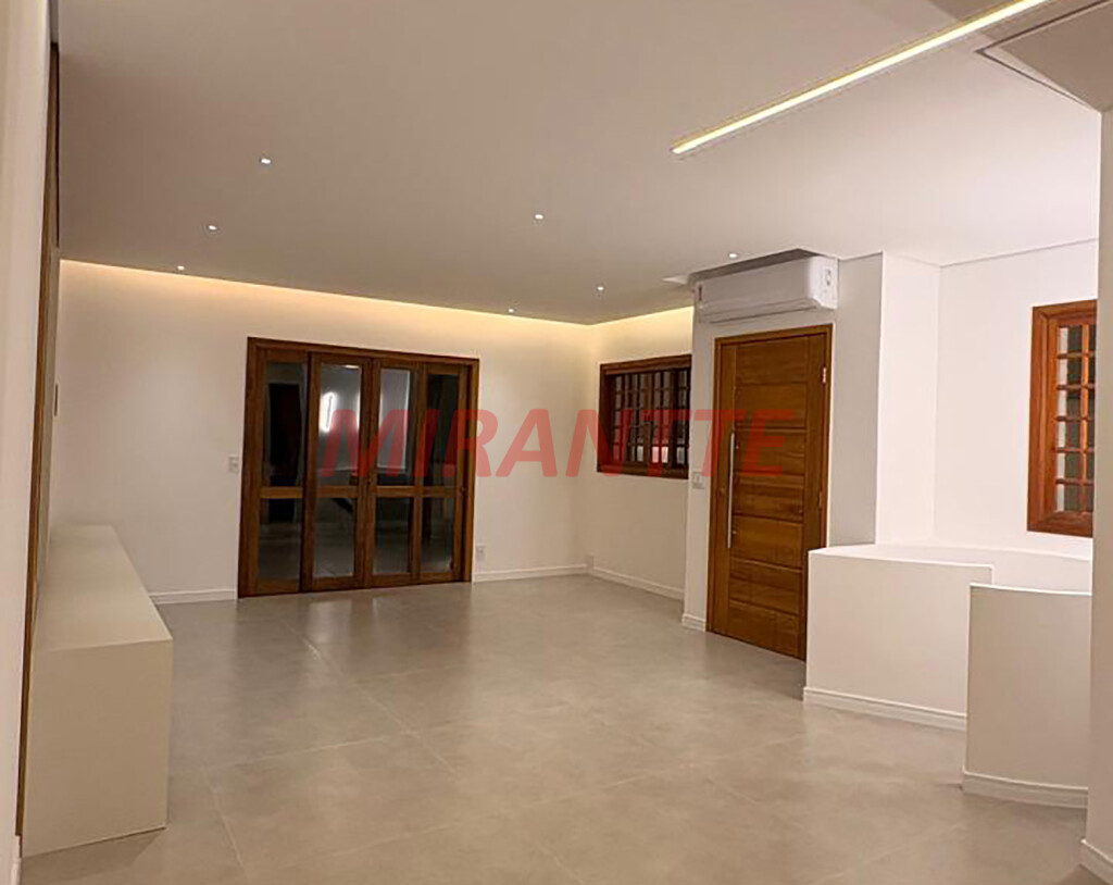 Sobrado de 220m² com 3 quartos em Jardim São Paulo(Zona Norte)