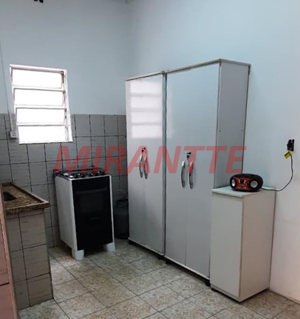 Casa terrea de 125m² com 2 quartos em Água Fria