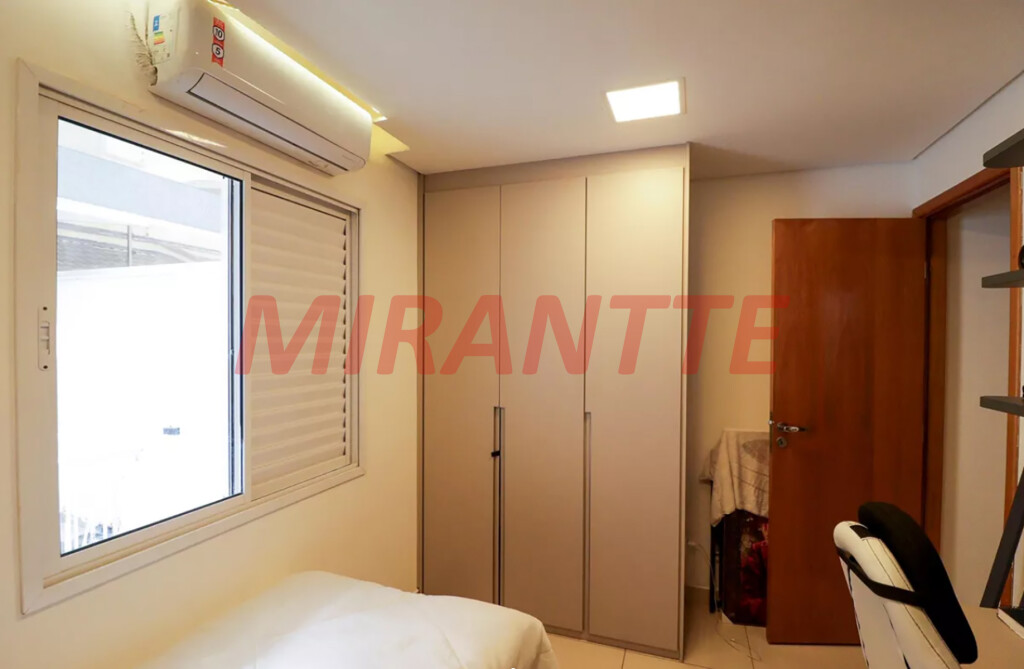 Sobrado de 165m² com 3 quartos em Parada  Inglesa