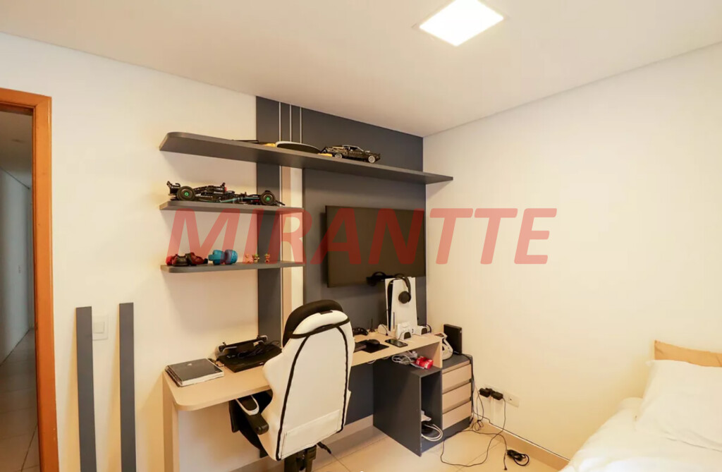 Sobrado de 165m² com 3 quartos em Parada  Inglesa
