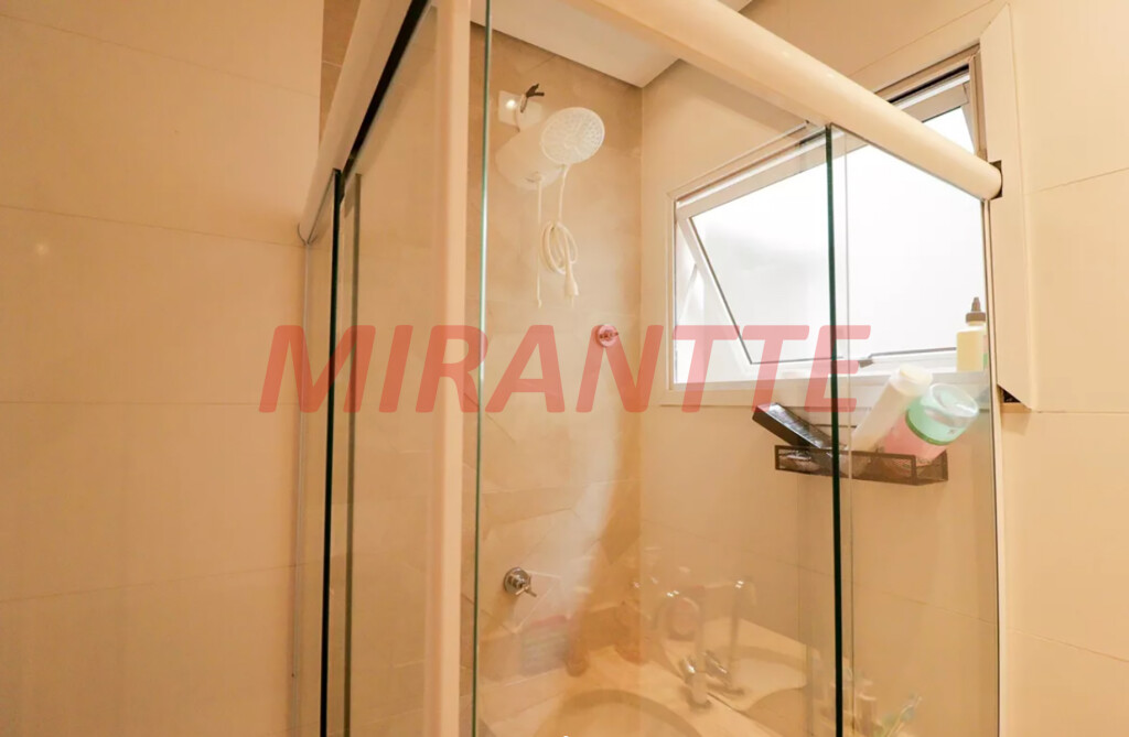 Sobrado de 165m² com 3 quartos em Parada  Inglesa