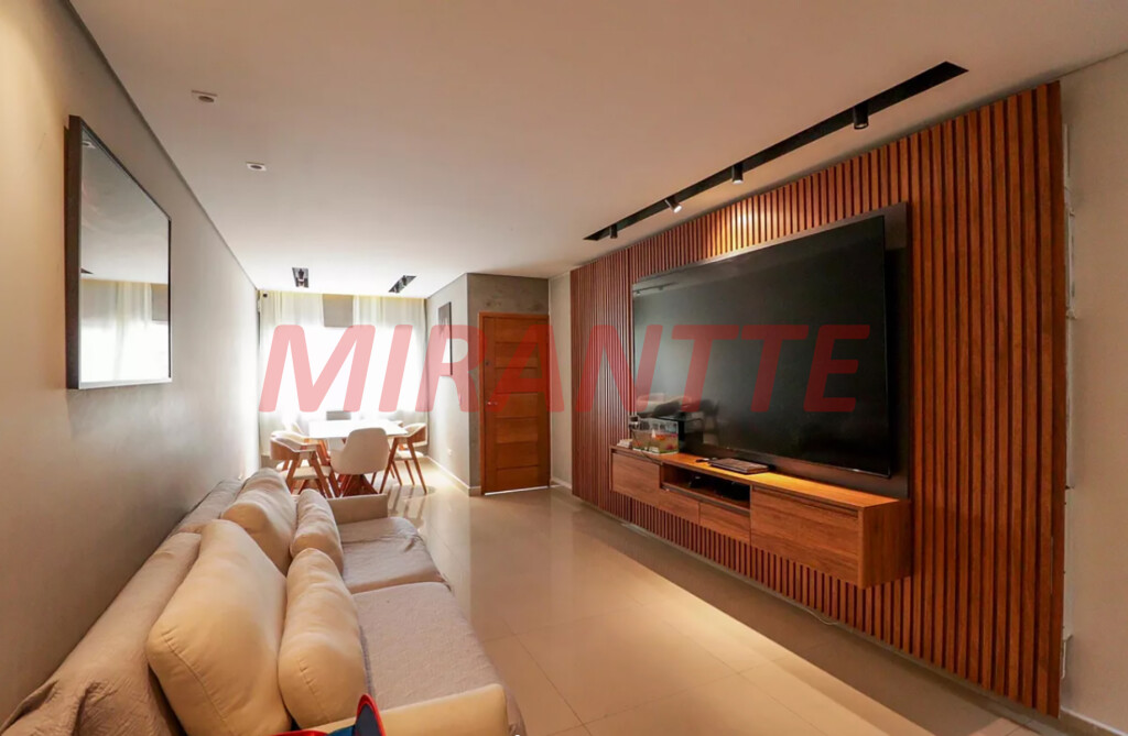 Sobrado de 165m² com 3 quartos em Parada  Inglesa