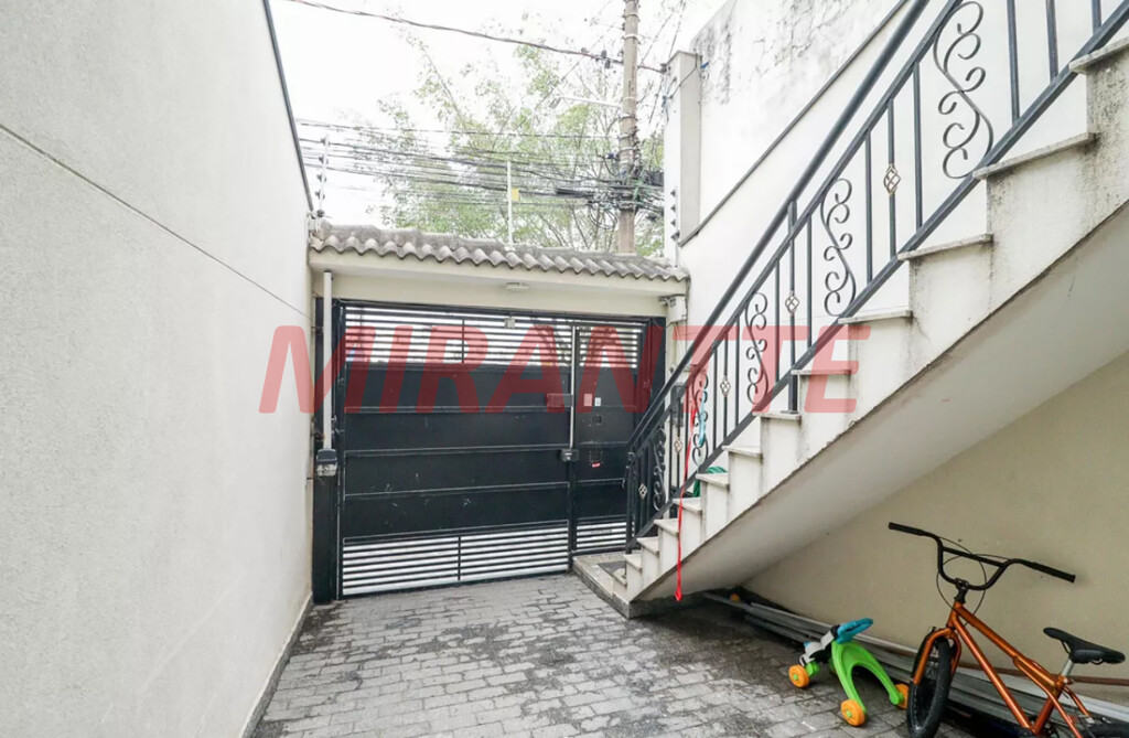 Sobrado de 165m² com 3 quartos em Parada  Inglesa