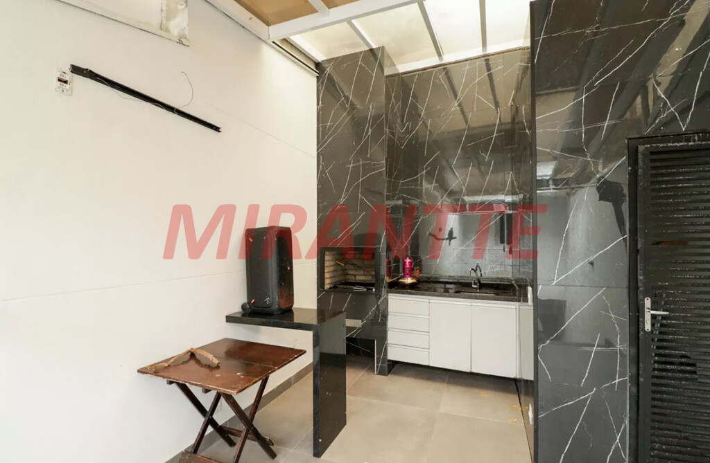 Sobrado de 165m² com 3 quartos em Parada  Inglesa