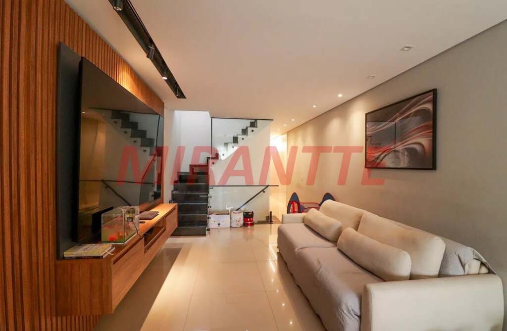 Sobrado de 165m² com 3 quartos em Parada  Inglesa