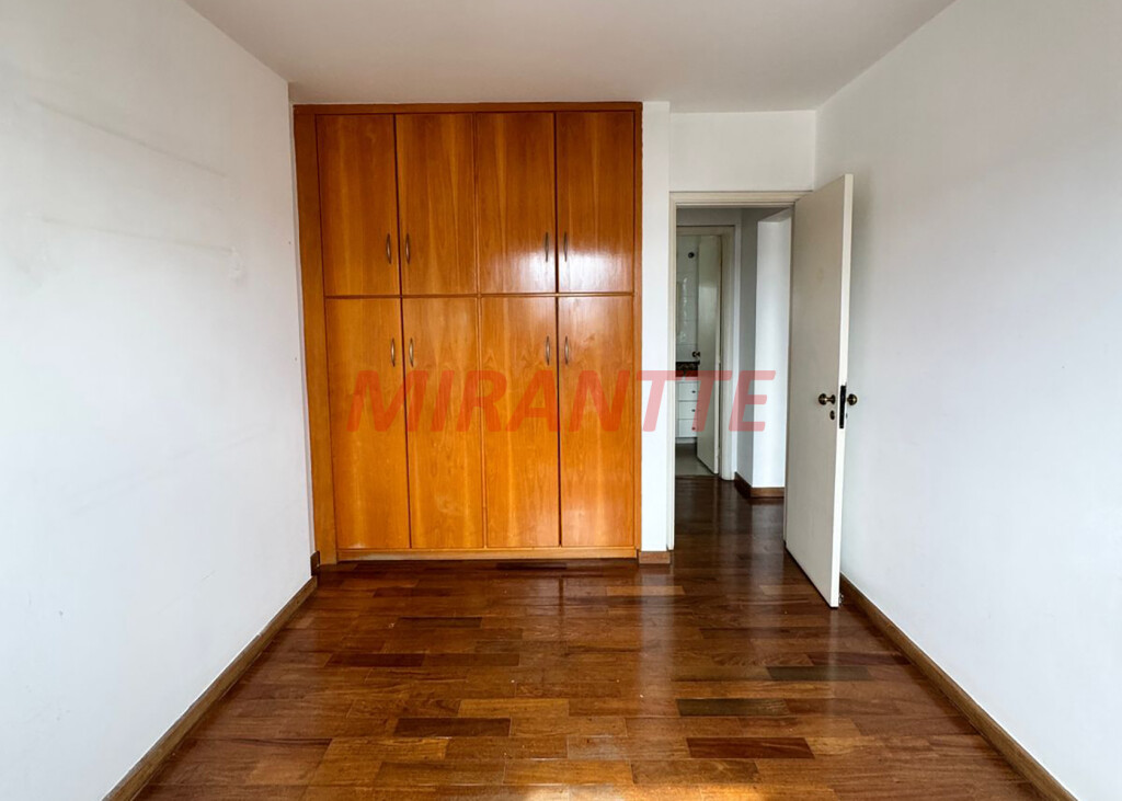 Apartamento de 156m² com 3 quartos em Santana