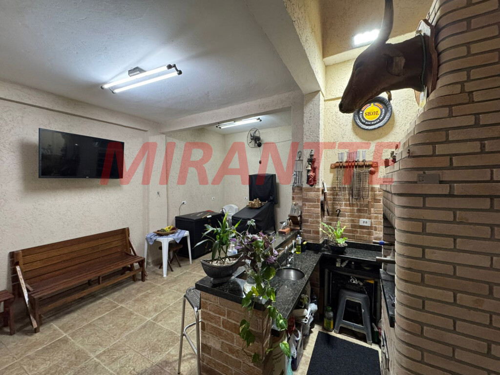Sobrado de 133m² com 3 quartos em Vila Medeiros