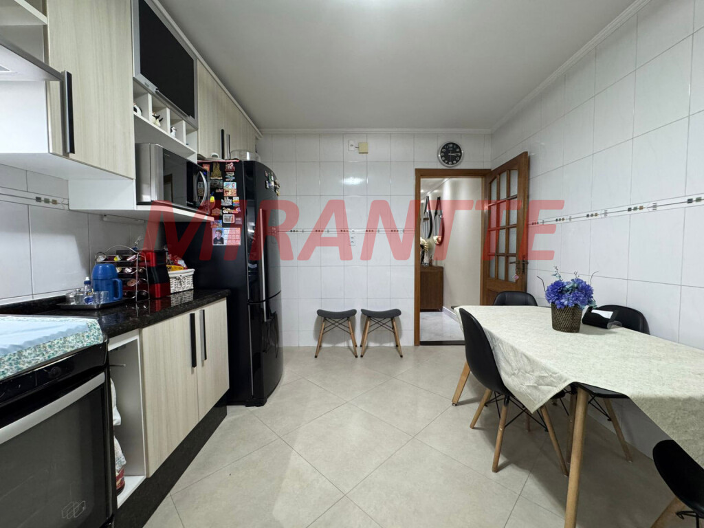 Sobrado de 133m² com 3 quartos em Vila Medeiros