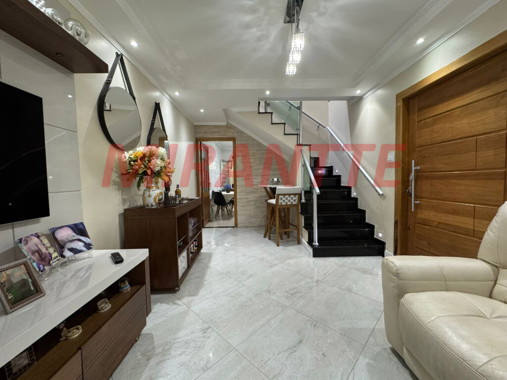 Sobrado de 133m² com 3 quartos em Vila Medeiros