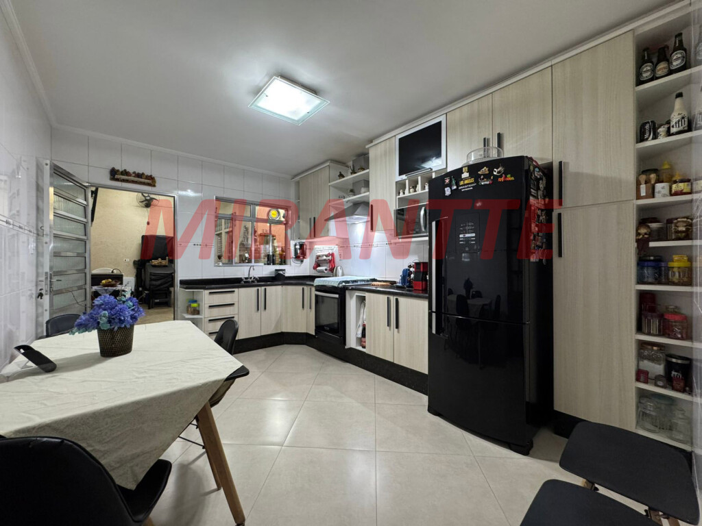 Sobrado de 133m² com 3 quartos em Vila Medeiros