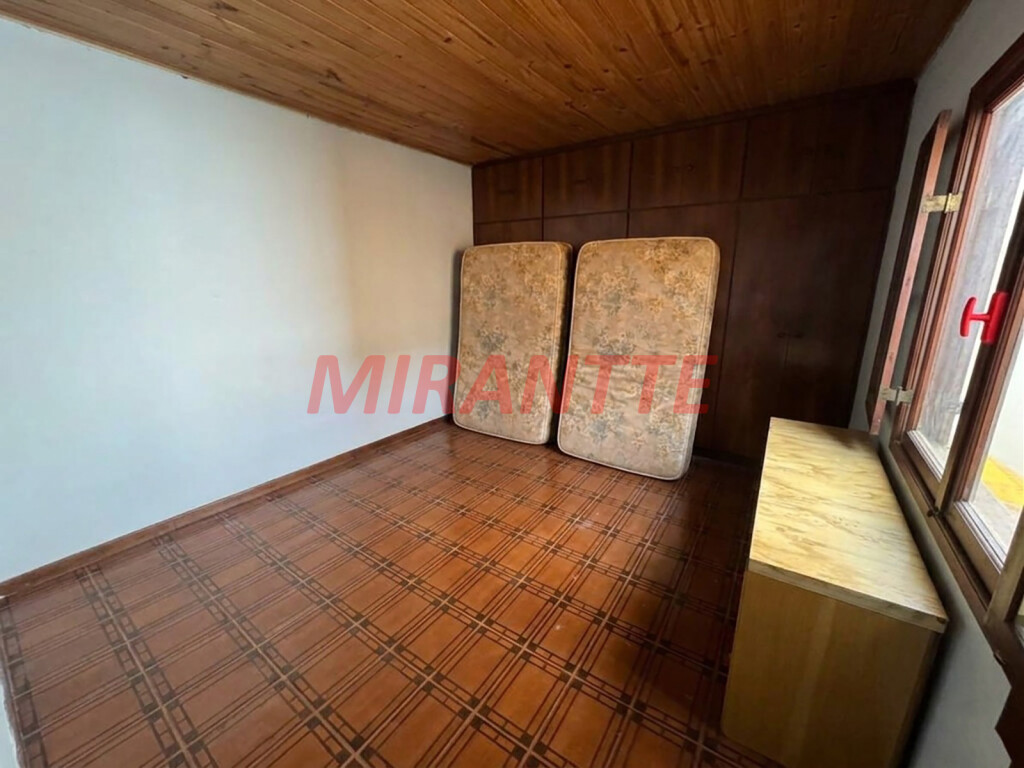Sobrado de 138m² com 6 quartos em Parque Mandaqui