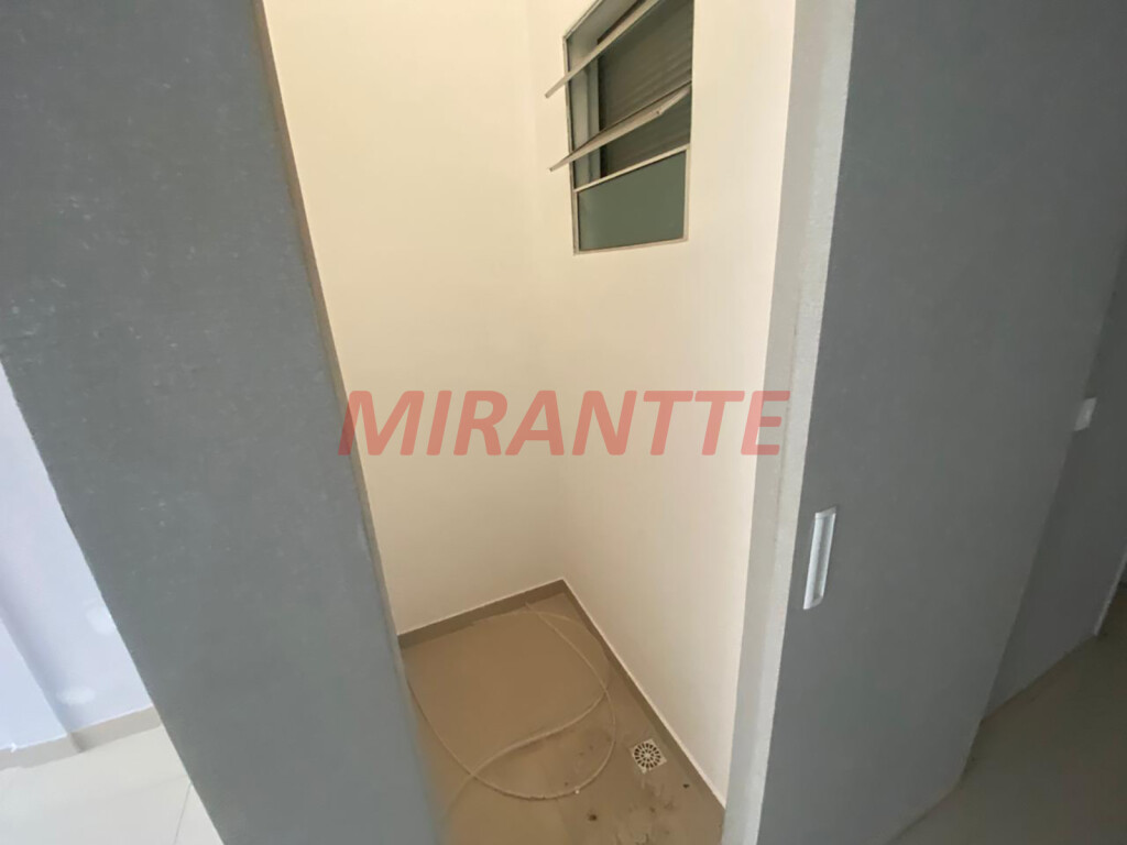 Comercial em Santa Teresinha