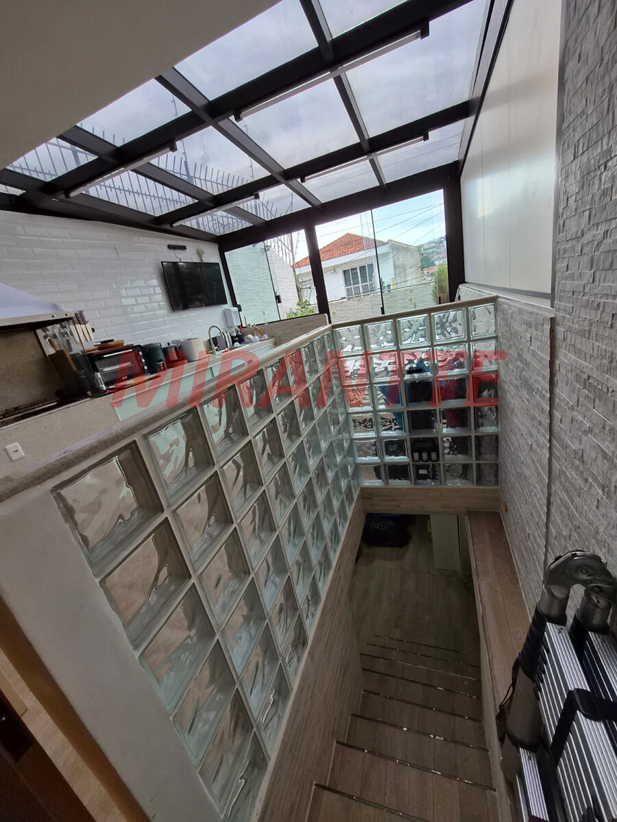 Cond. fechado de 102m² com 2 quartos em Tremembe