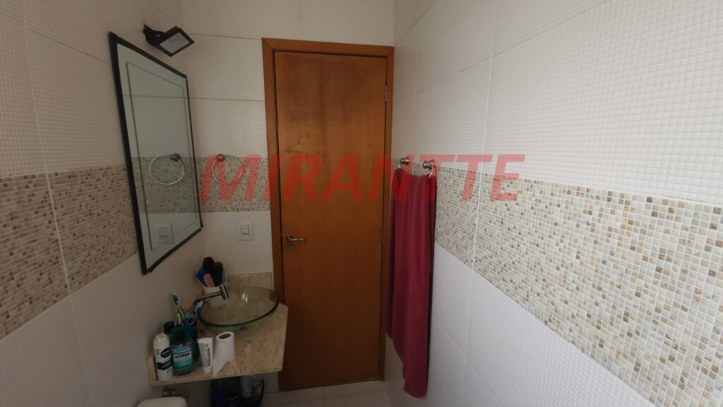 Cond. fechado de 60m² com 2 quartos em Jaçana