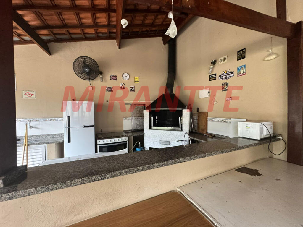 Apartamento de 56m² com 2 quartos em Jaçana