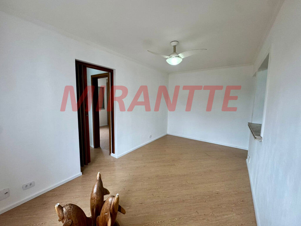 Apartamento de 56m² com 2 quartos em Jaçana