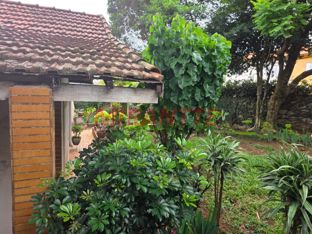 Casa terrea de 280m² com 5 quartos em Picanço