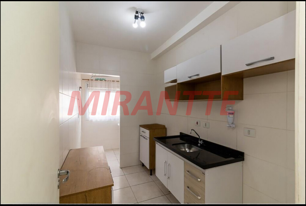 Apartamento de 52m² com 2 quartos em Lauzane Paulista