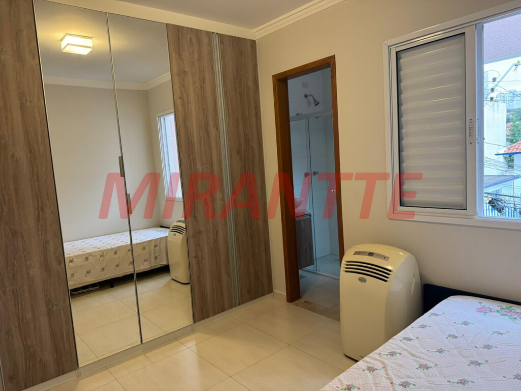 Cond. fechado de 100m² com 3 quartos em Santana