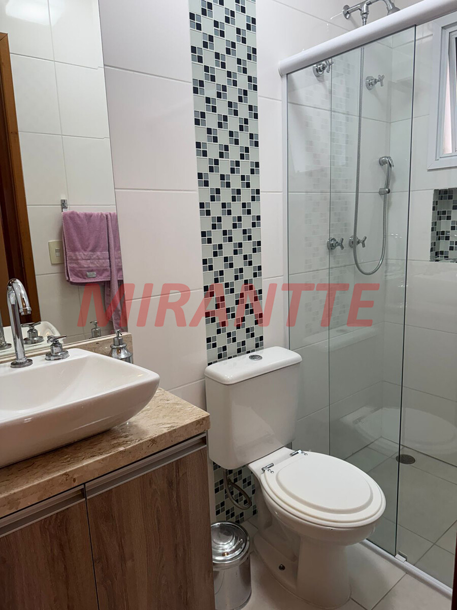 Cond. fechado de 100m² com 3 quartos em Santana