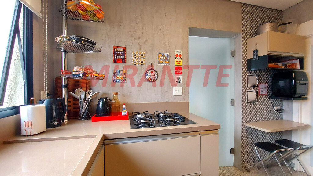 Apartamento de 126m² com 3 quartos em Santana