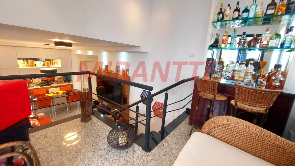 Apartamento de 126m² com 3 quartos em Santana