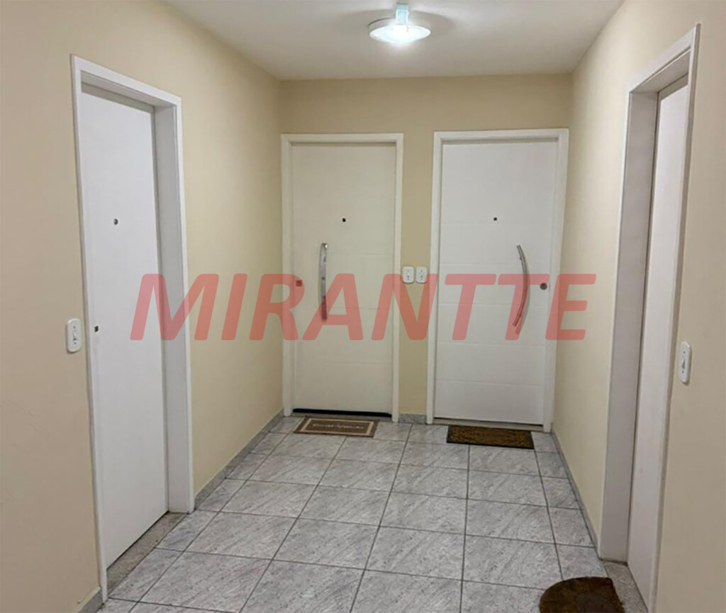 Apartamento de 55m² com 2 quartos em Vila Leonor