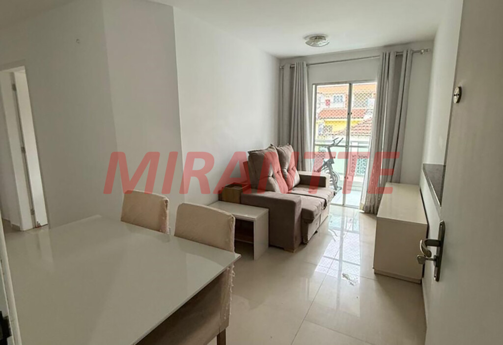 Apartamento de 55m² com 2 quartos em Vila Leonor