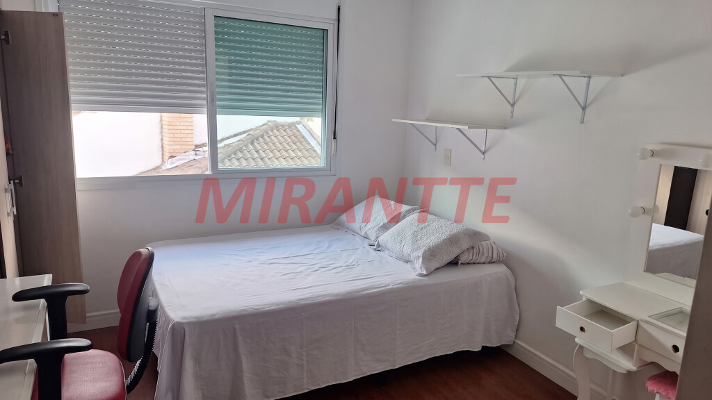 Sobrado de 380m² com 4 quartos em Jardim Virginia Bianca