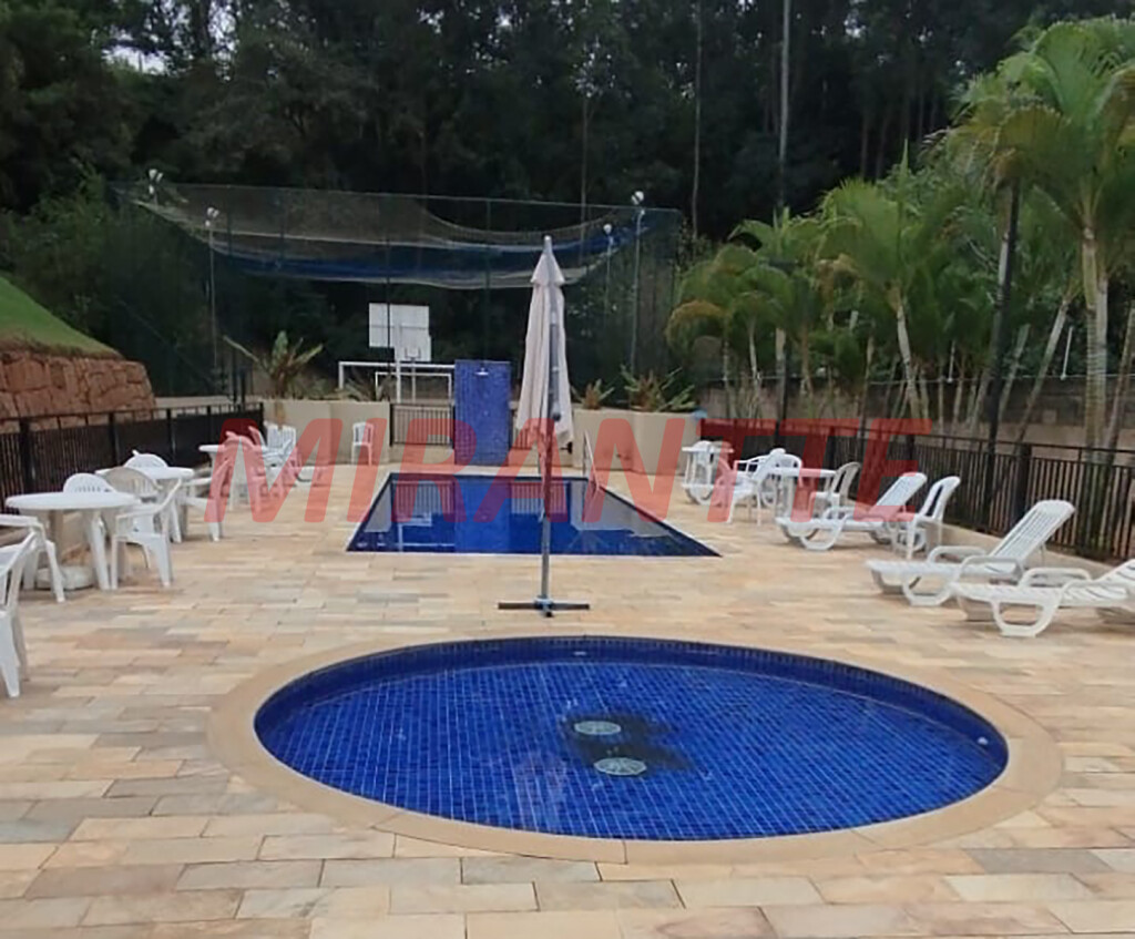 Apartamento de 70m² com 2 quartos em Jardim São Vicente