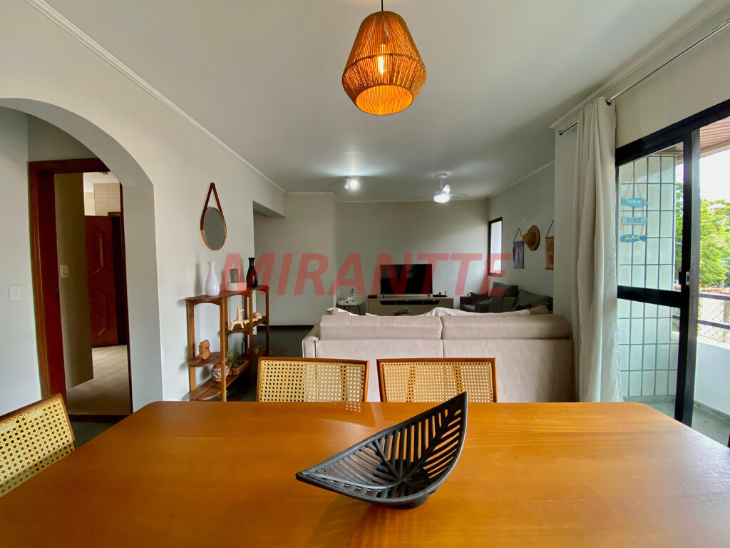 Apartamento de 117m² com 3 quartos em Pitangueiras
