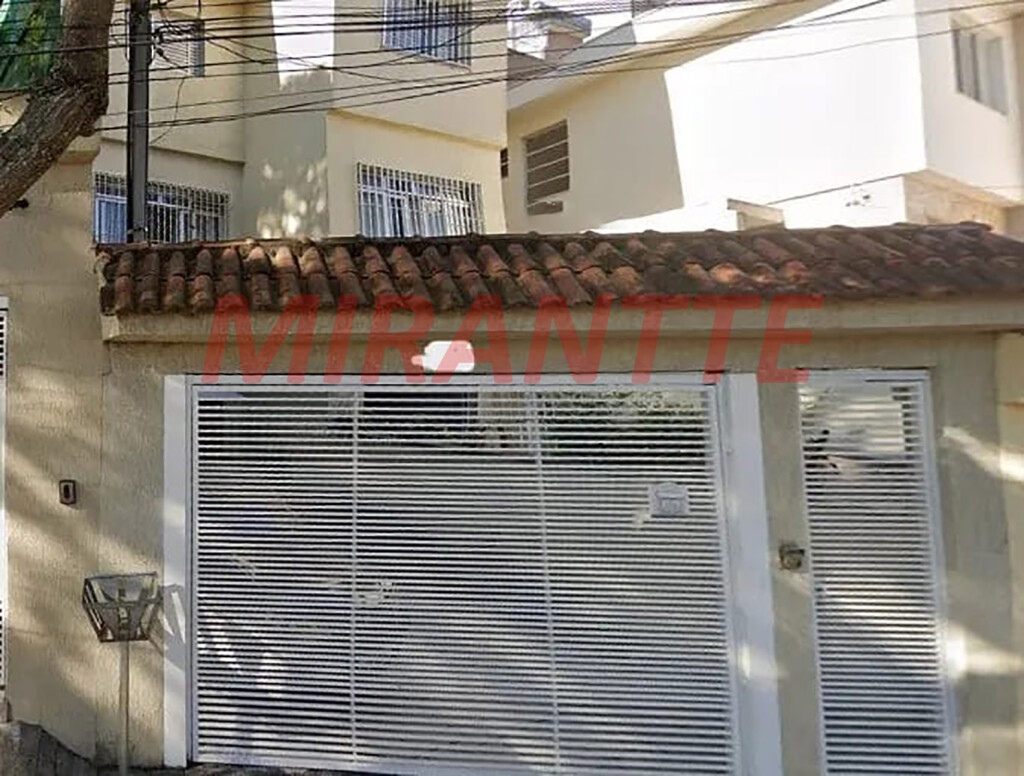 Sobrado de 122m² com 2 quartos em Vila Nivi