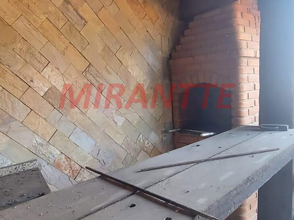 Sobrado de 122m² com 2 quartos em Vila Nivi