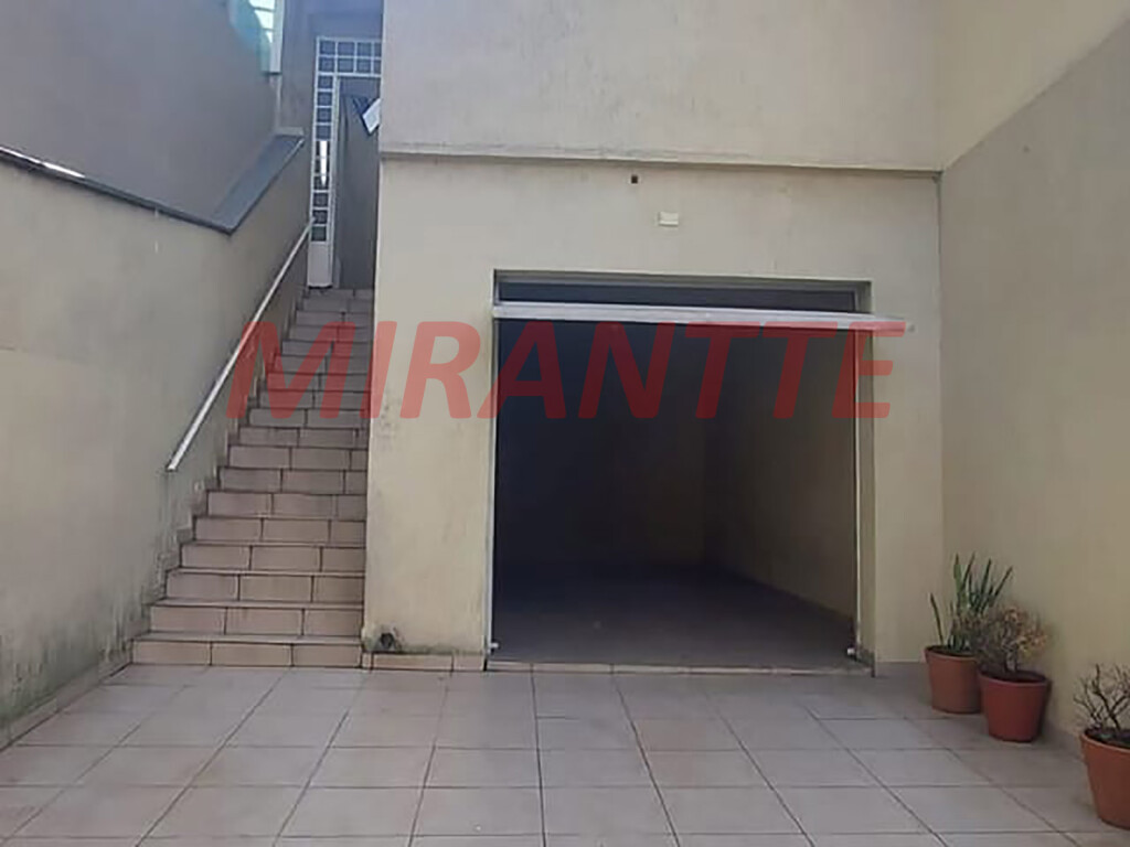 Sobrado de 122m² com 2 quartos em Vila Nivi