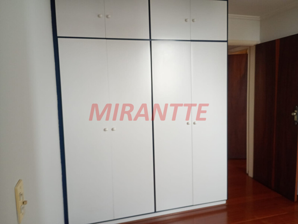 Apartamento de 72m² com 2 quartos em Santana
