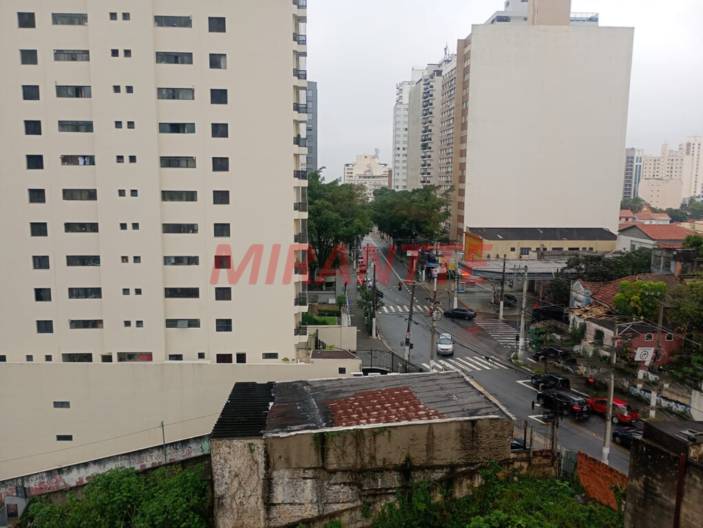 Apartamento de 72m² com 2 quartos em Santana