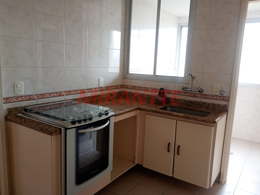 Apartamento de 72m² com 2 quartos em Santana