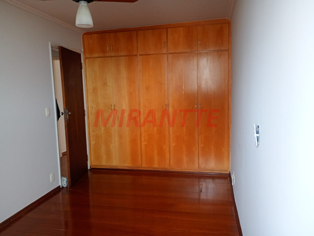 Apartamento de 72m² com 2 quartos em Santana