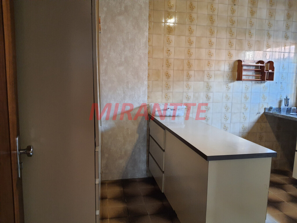 Casa terrea de 181m² com 3 quartos em Vila Romero
